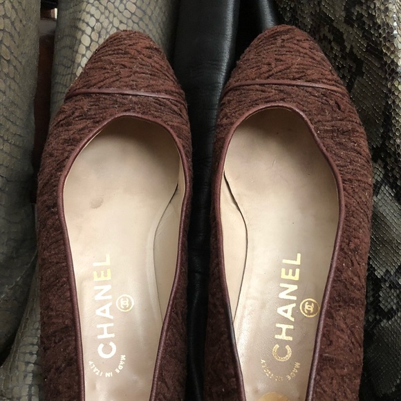Chanel brown flat 👞 - Picture 1 of 5